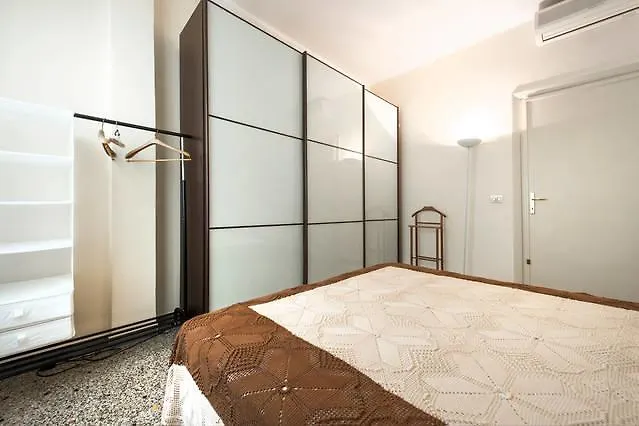 Casa Lorenzo Magnifico Rome 0*,